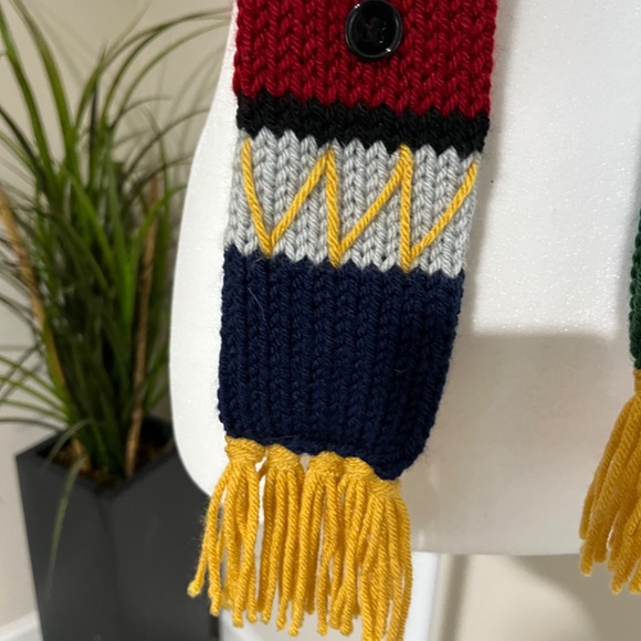 Knit Nutcracker Scarf - Picture 3 of 9